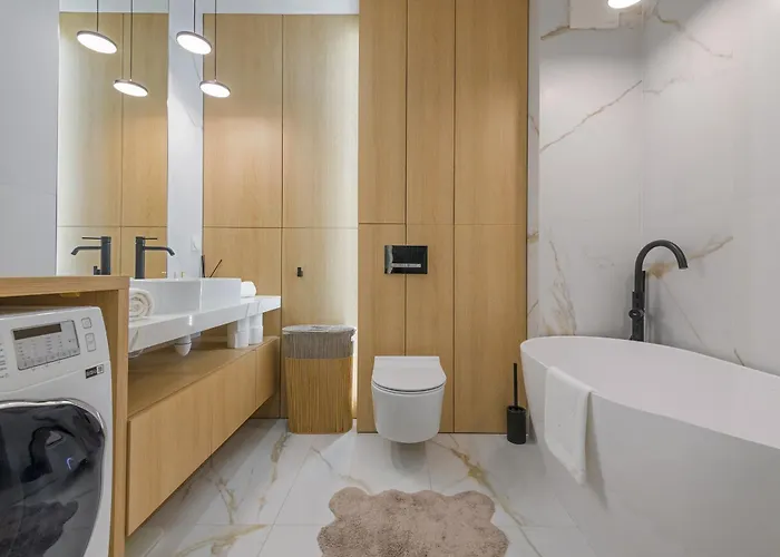 Golden Moon - Portova