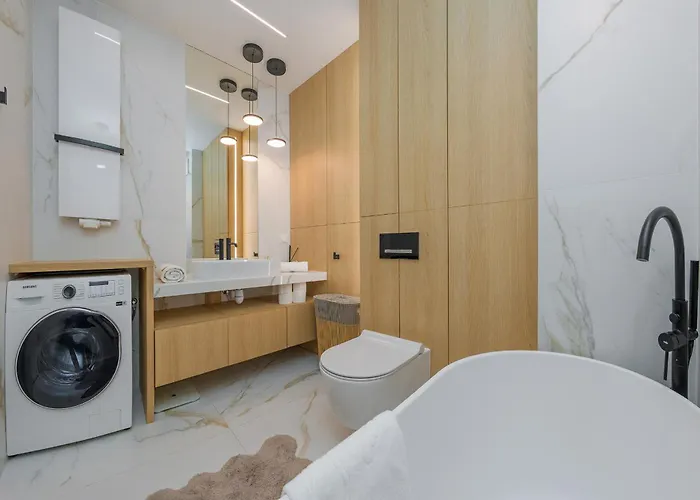 Golden Moon - Portova Appartement *